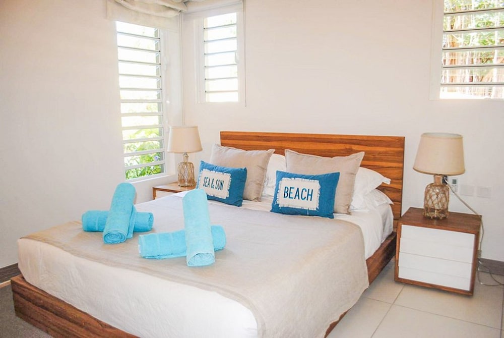 L'escale Beachfront Luxury Suite By Dream Escapes 24/54