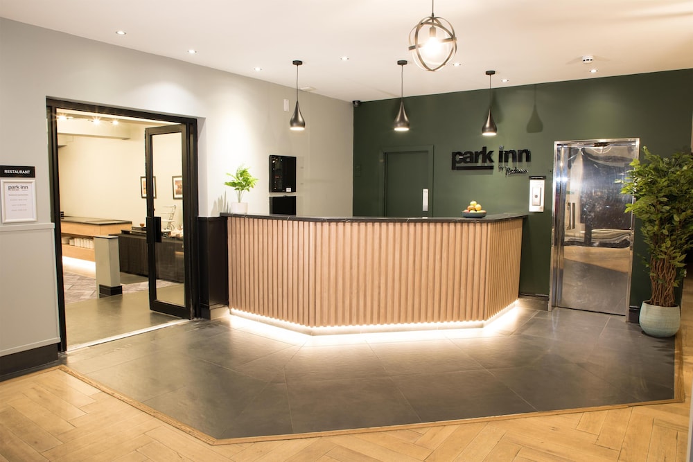 Park Inn by Radisson Bournemouth 8/32