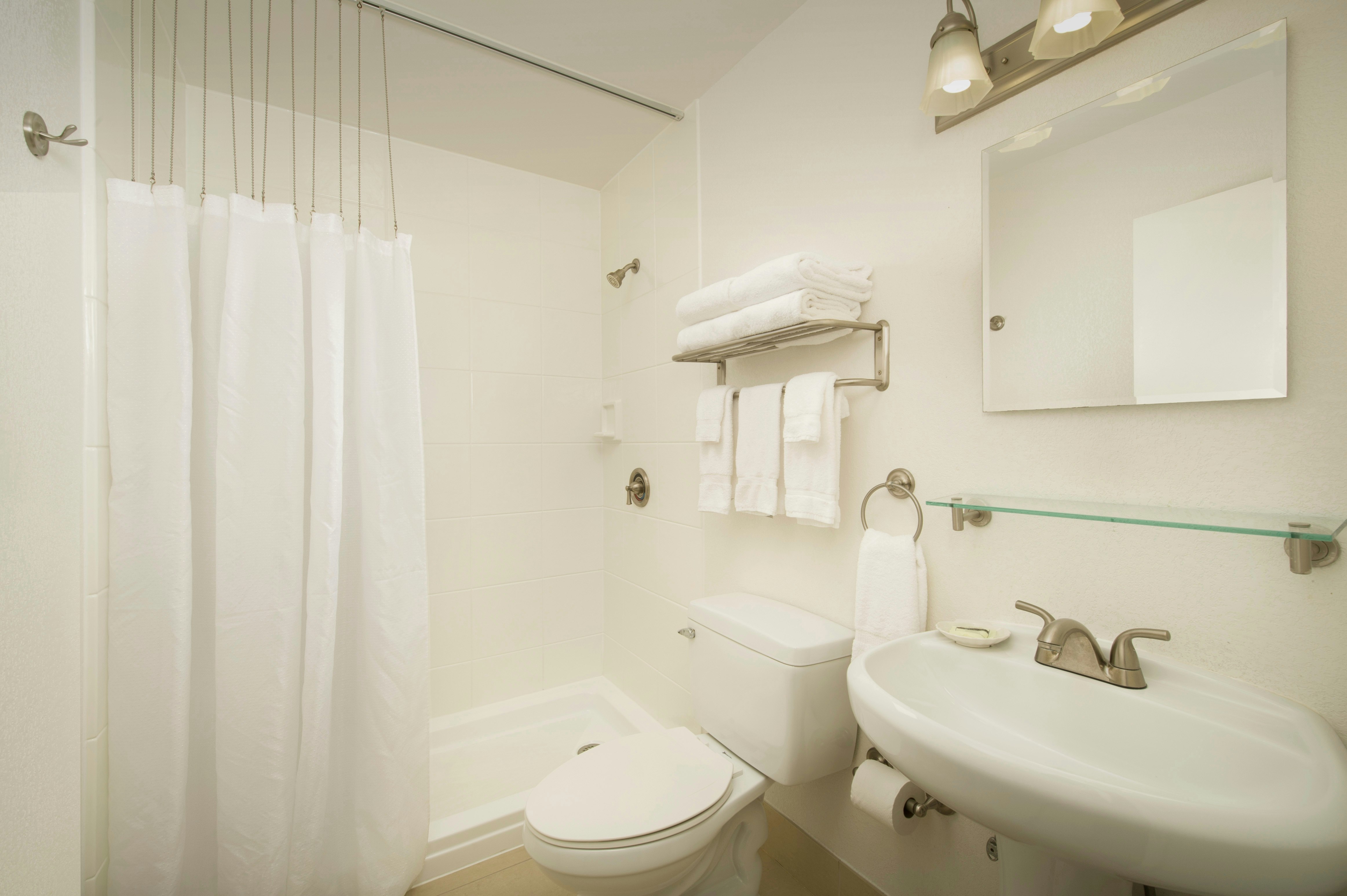 Park Lane Suites And Inn 48/50