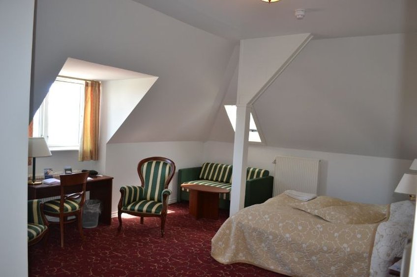 Standard, Double Bed