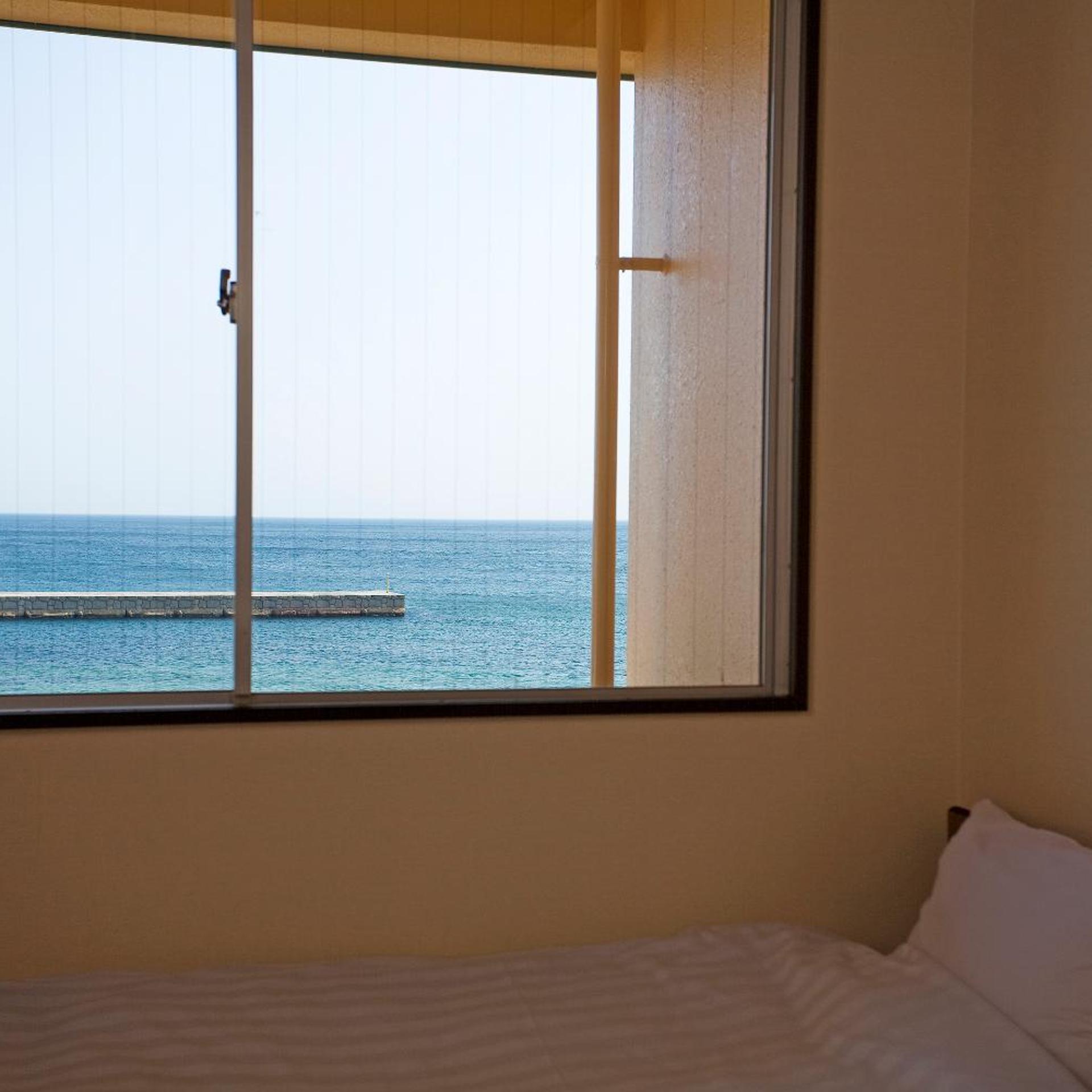 Harbor Hotel Kaigetsu 33/34