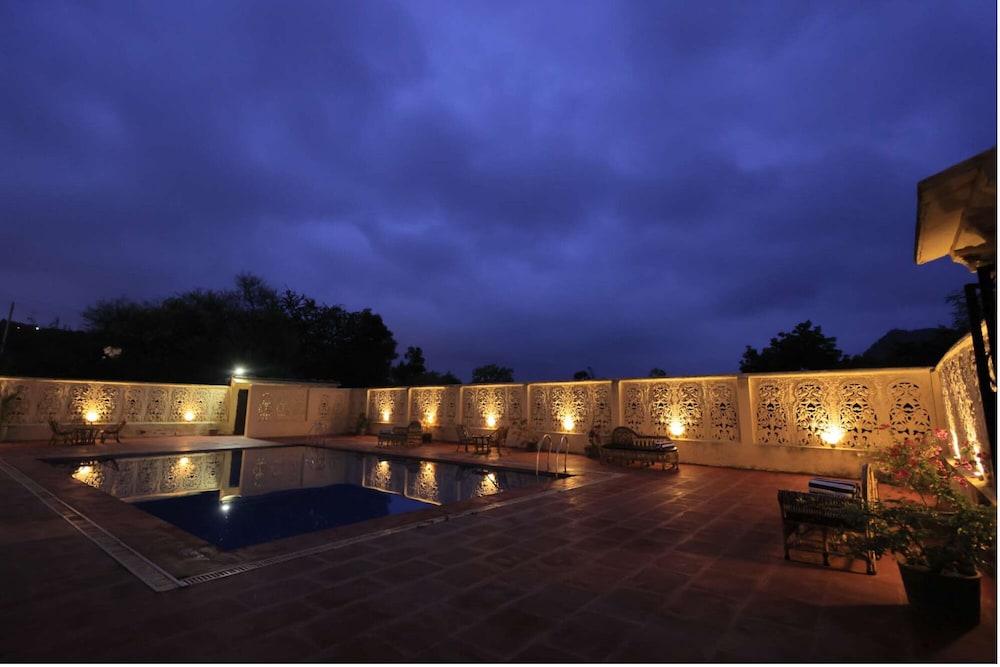 Atulya Niwas Udaipur 46/49