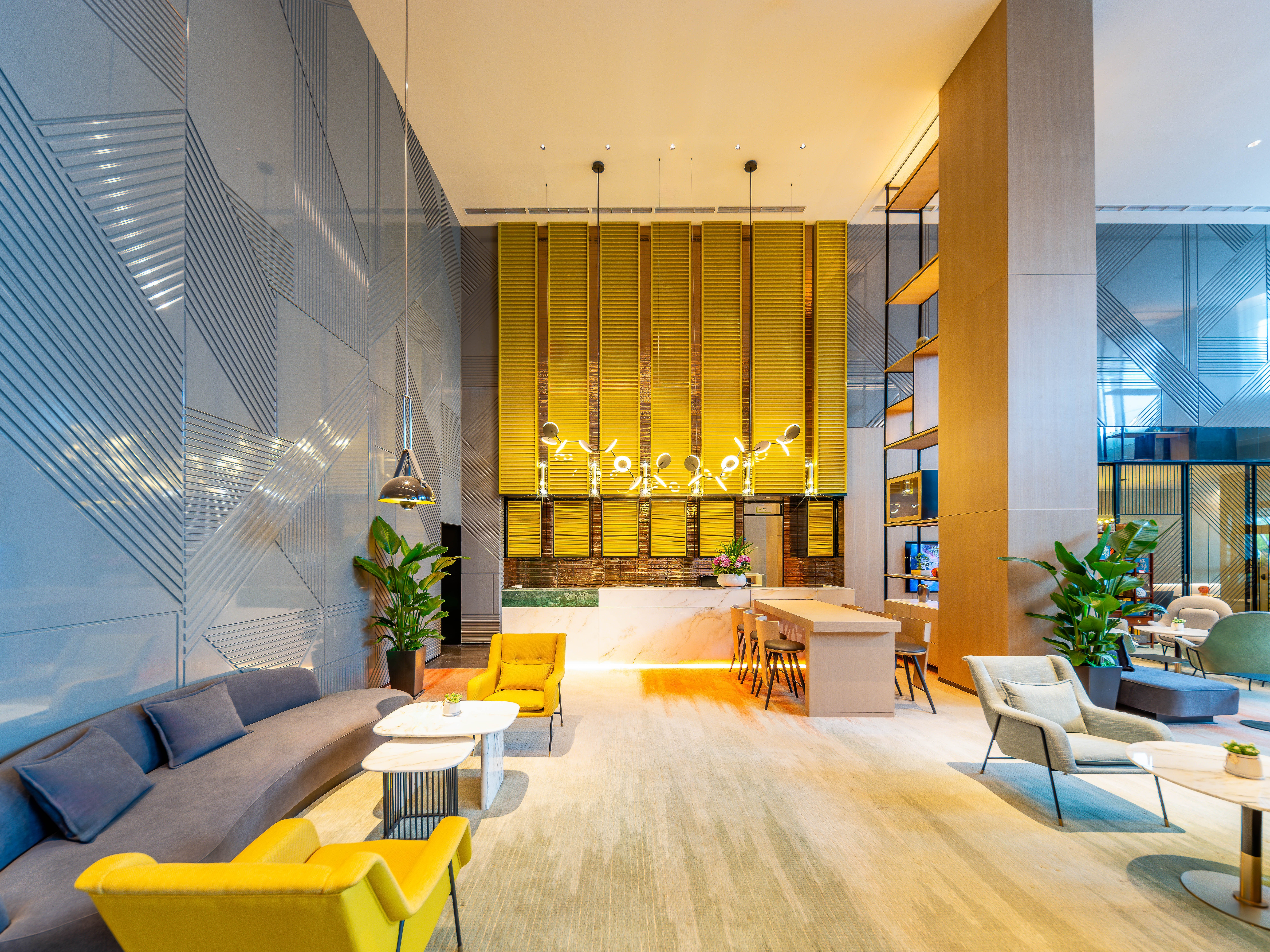 Holiday Inn Chongqing Data Valley 33/59