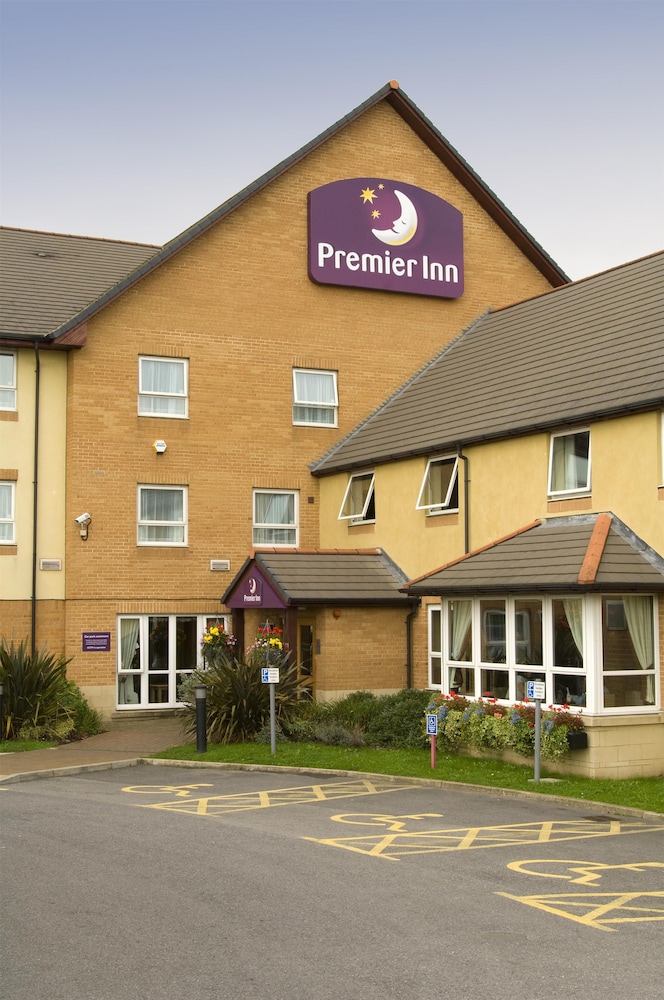 Premier Inn Darlington East (Morton Park) 6/49