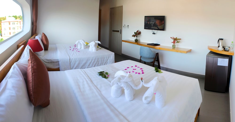 Damina Boutique Hotel - Hostel 11/25