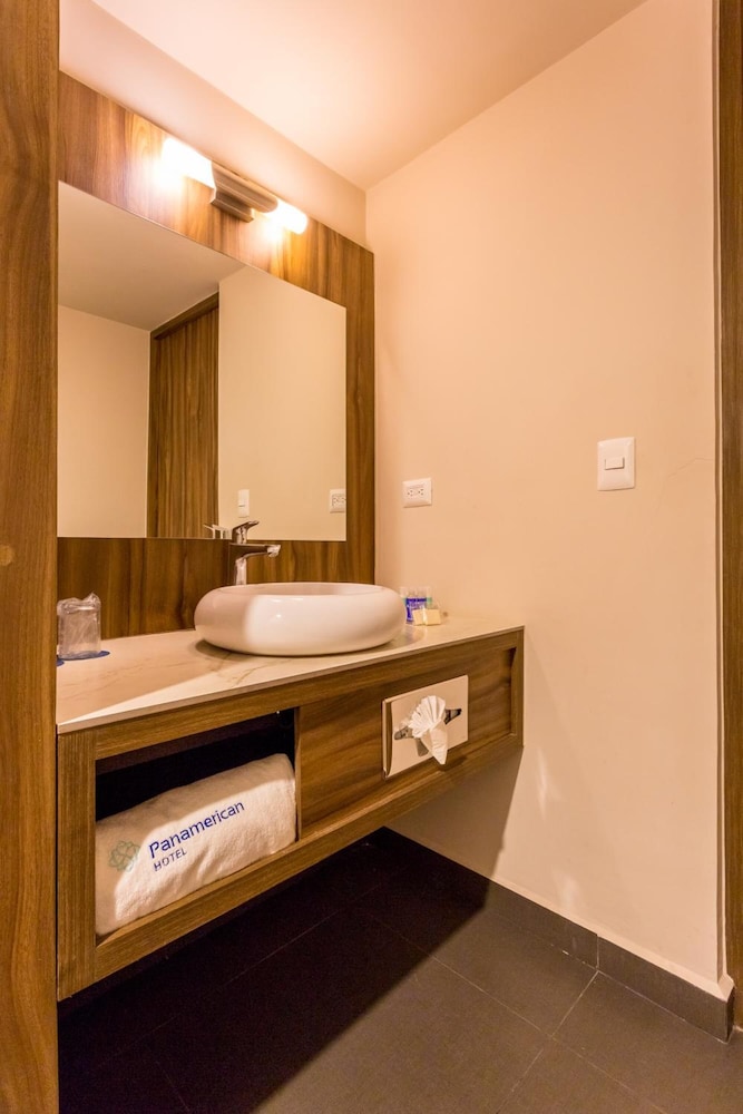 Hotel Panamerican 30/41