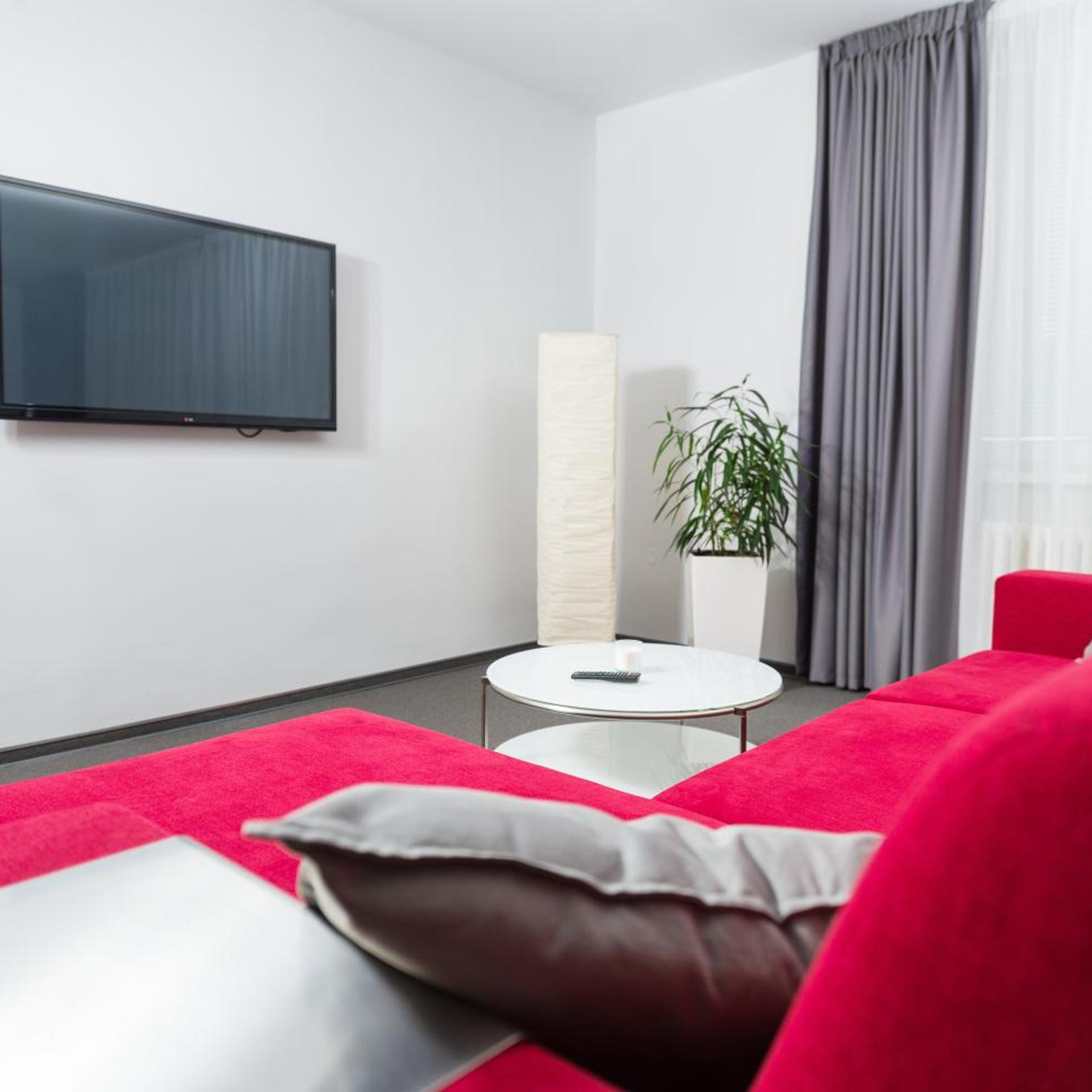 Hotel Atom Trebic 56/65