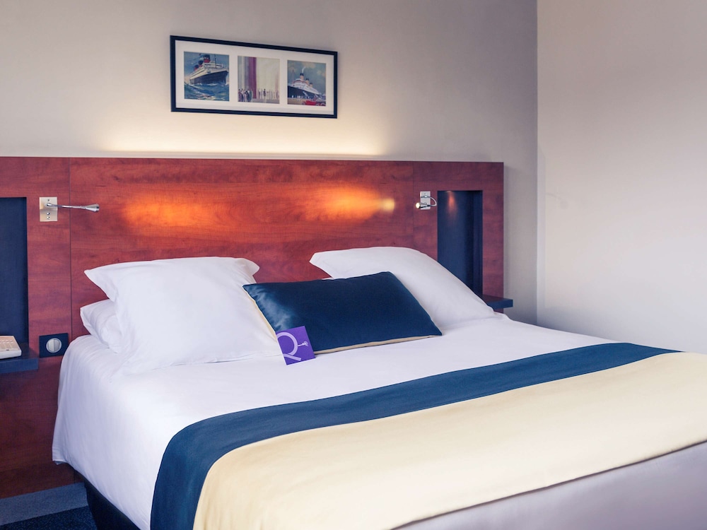 Mercure Maurepas Saint Quentin 23/70