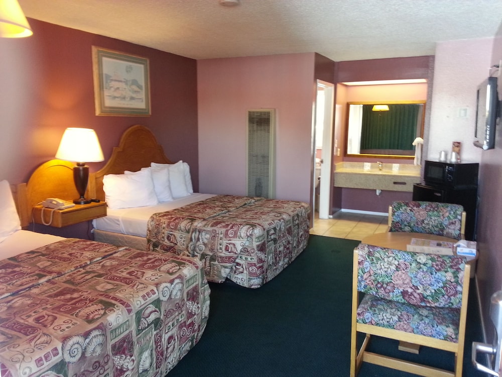 Blue Seal Inn 10/34