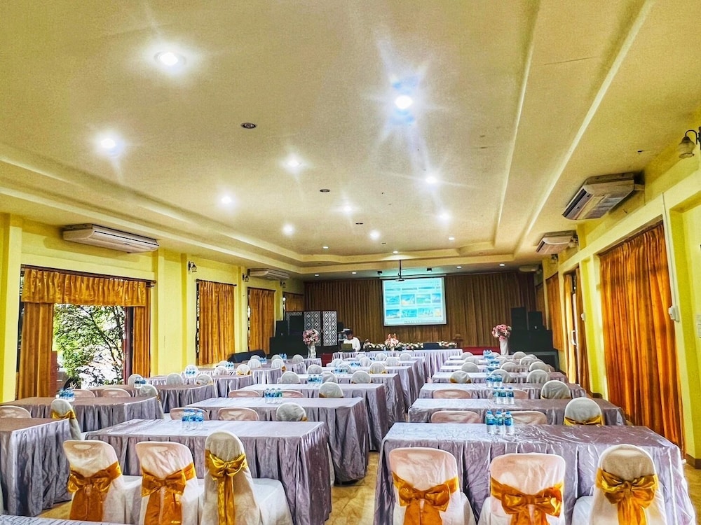 Suanluang Garden View Resort 34/70