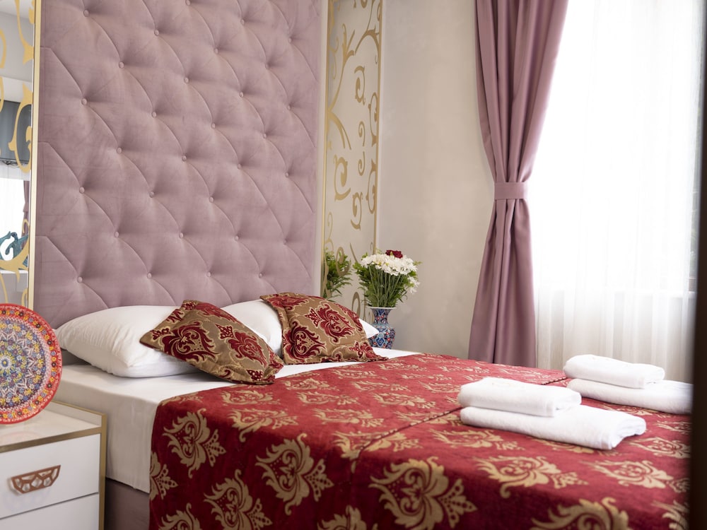The Zanadu Istanbul 23/59