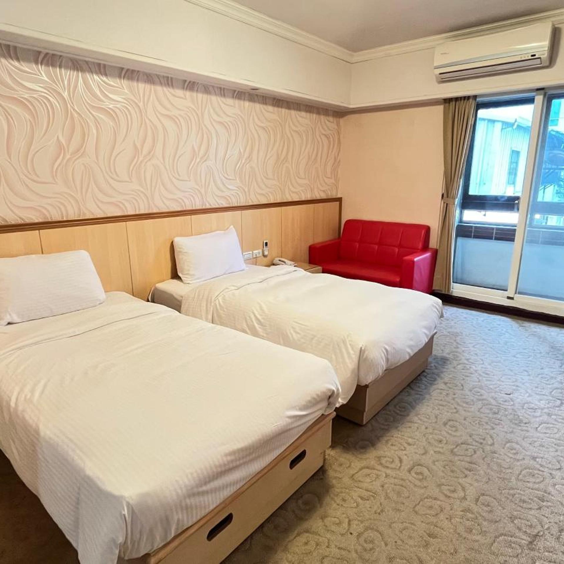 Sin Fu Business Hotel 11/37