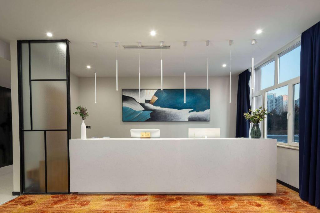 Days Inn by Wyndham Harbin Qunli 7/33