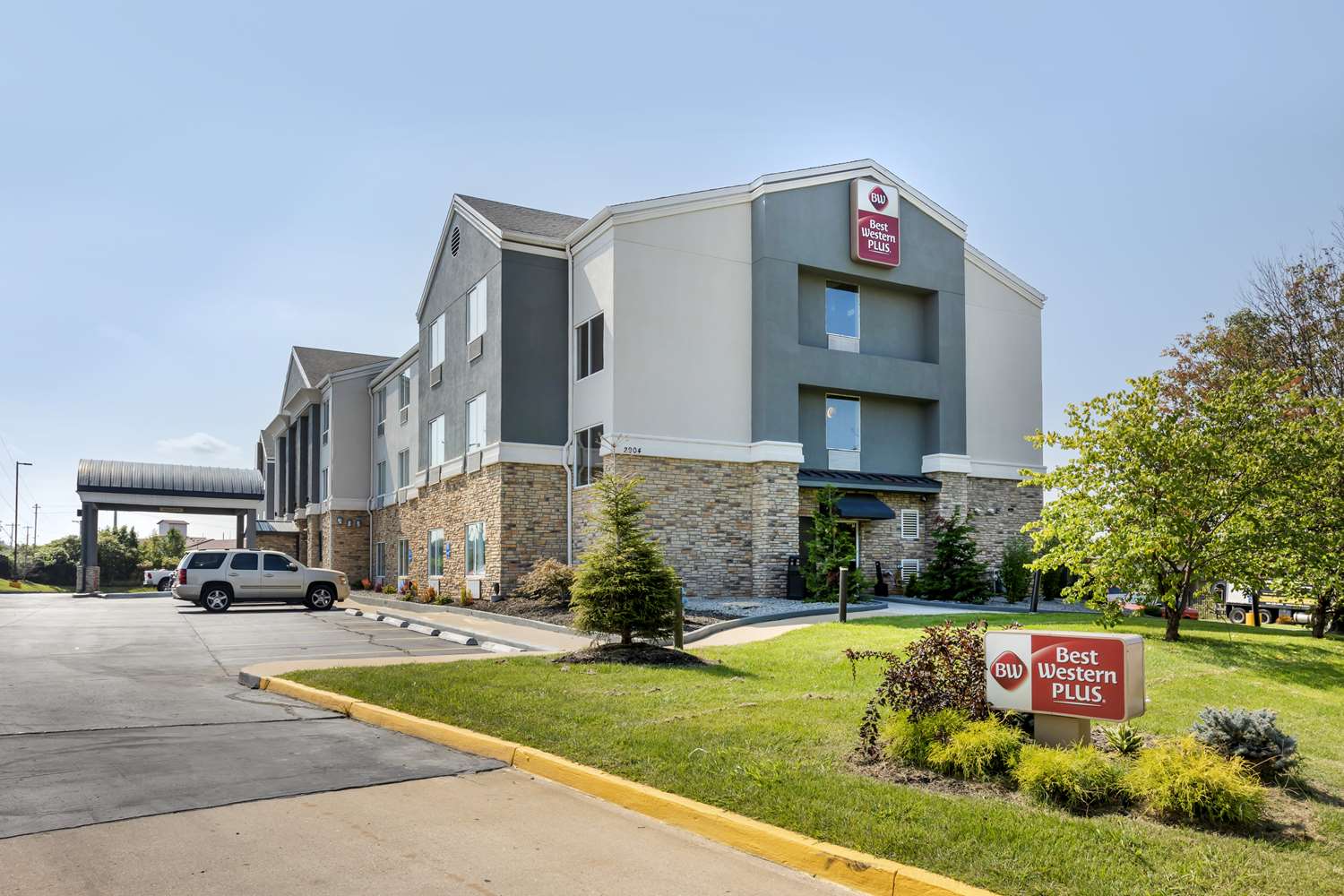 Best Western Plus Columbia Inn 50/53