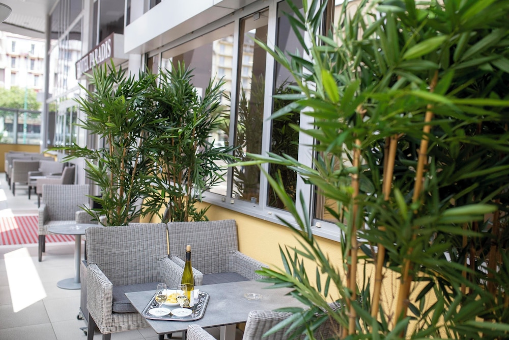 Hotel Paradis De Lourdes 44/62