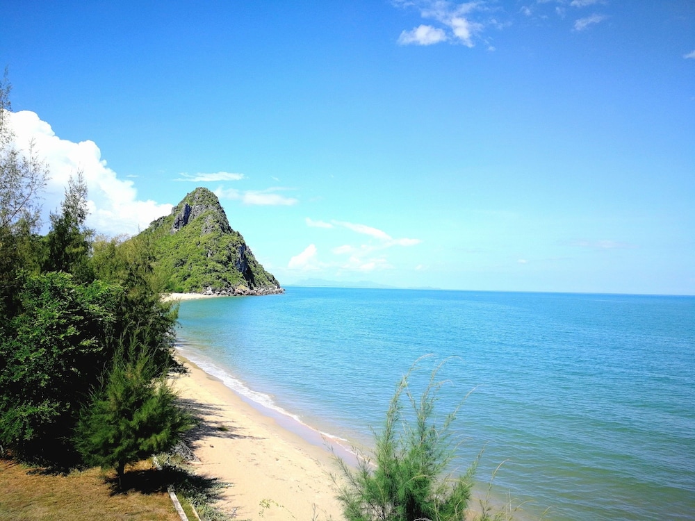 Aow Noi Sea View Resort 32/50