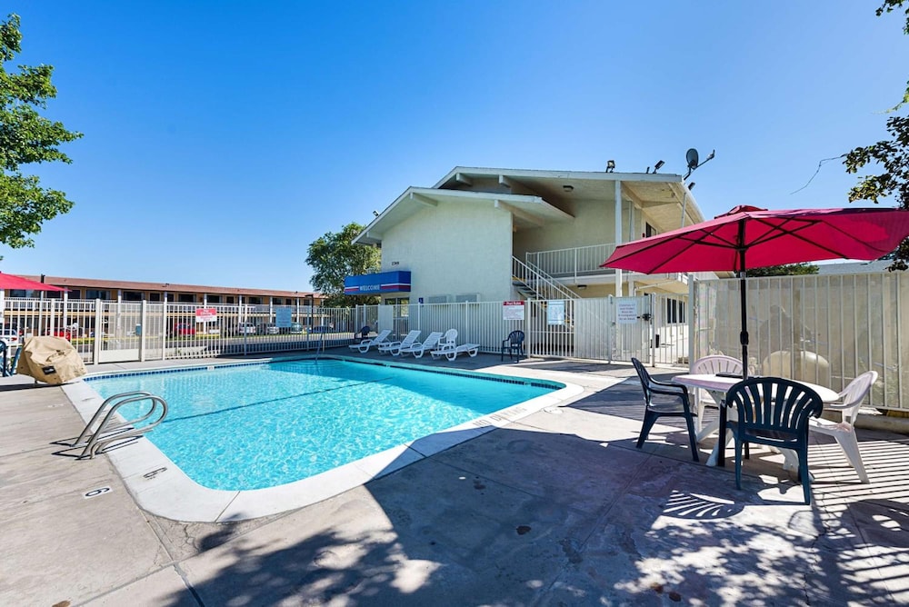 Motel6 Carson City, NV in CARSON CITY - NV