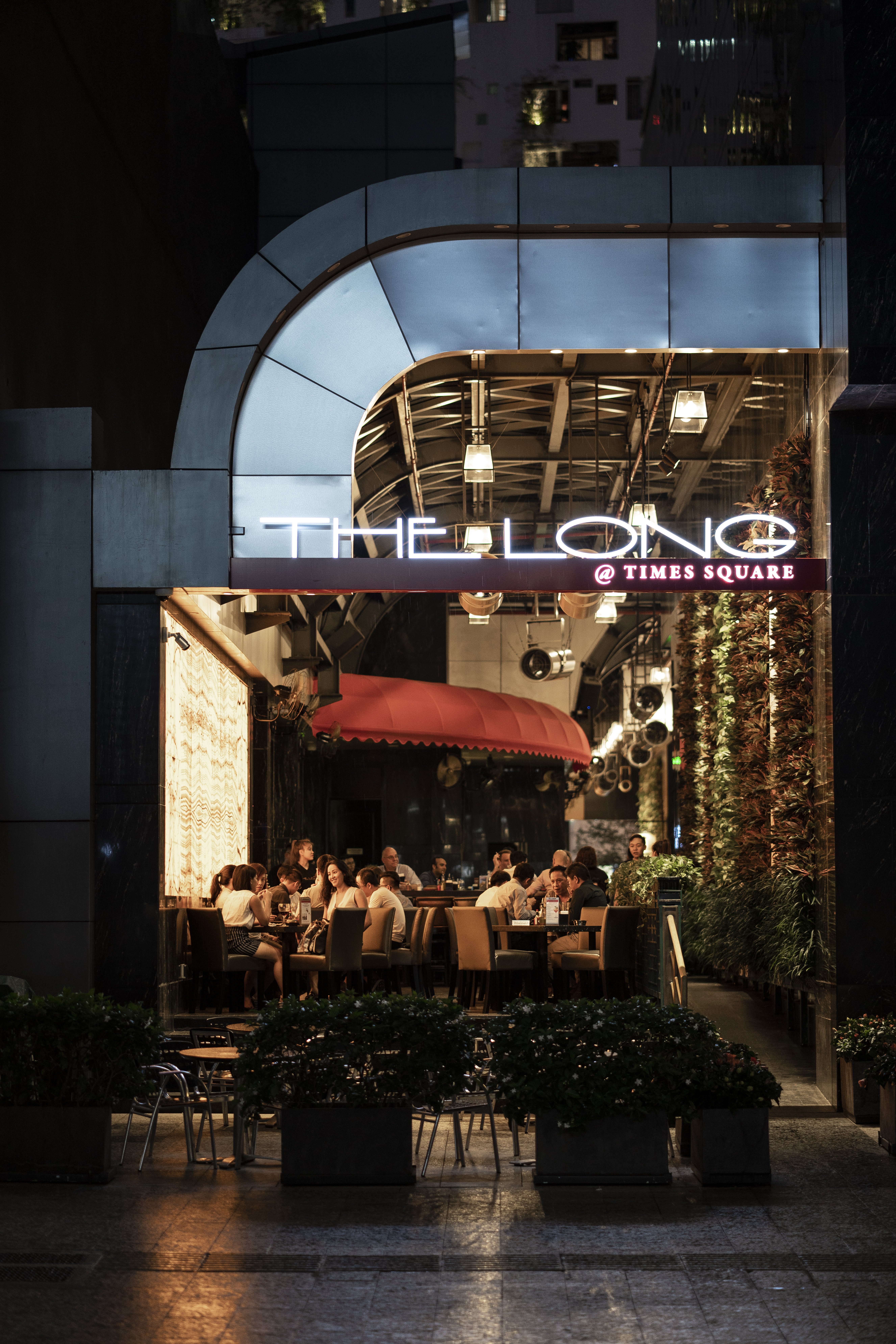 The Reverie Saigon Hotel 9/50