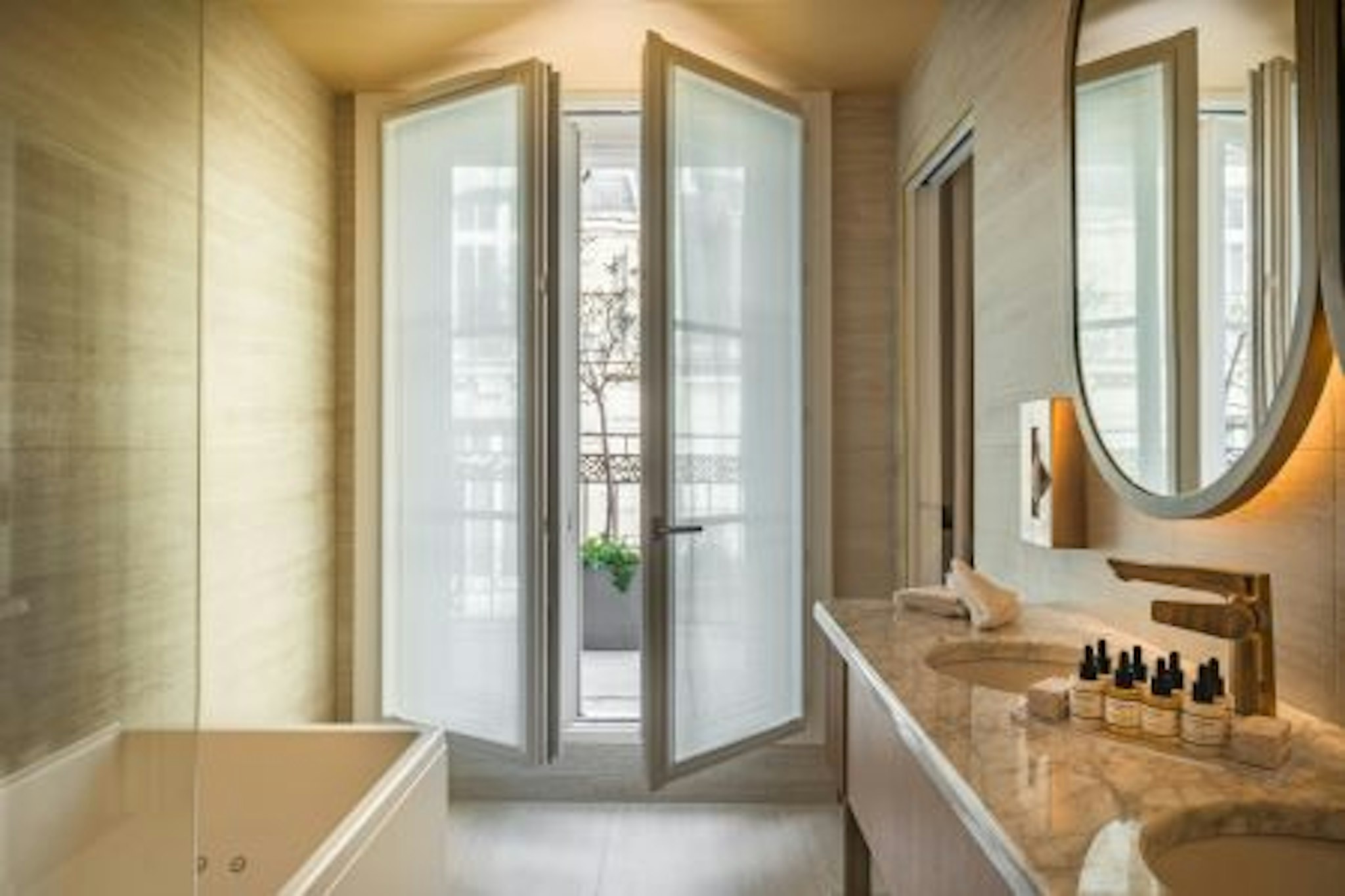 Hotel Le Monna Lisa by Inwood Hotels 24/25