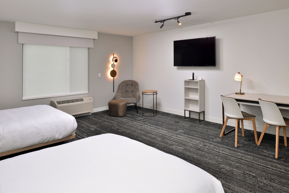 TownePlace Suites by Marriott Asheville Downtown 30/37