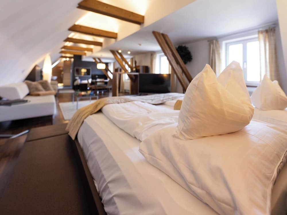 Love Nest, Suite, Double Bed