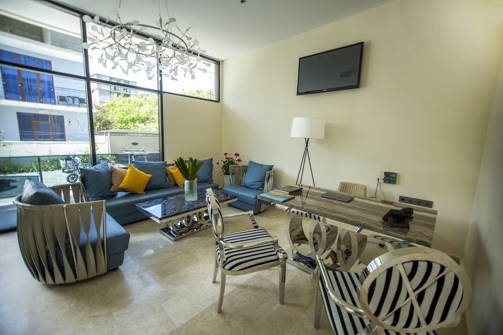 Chveni Ezo Boutique Hotel 30/42