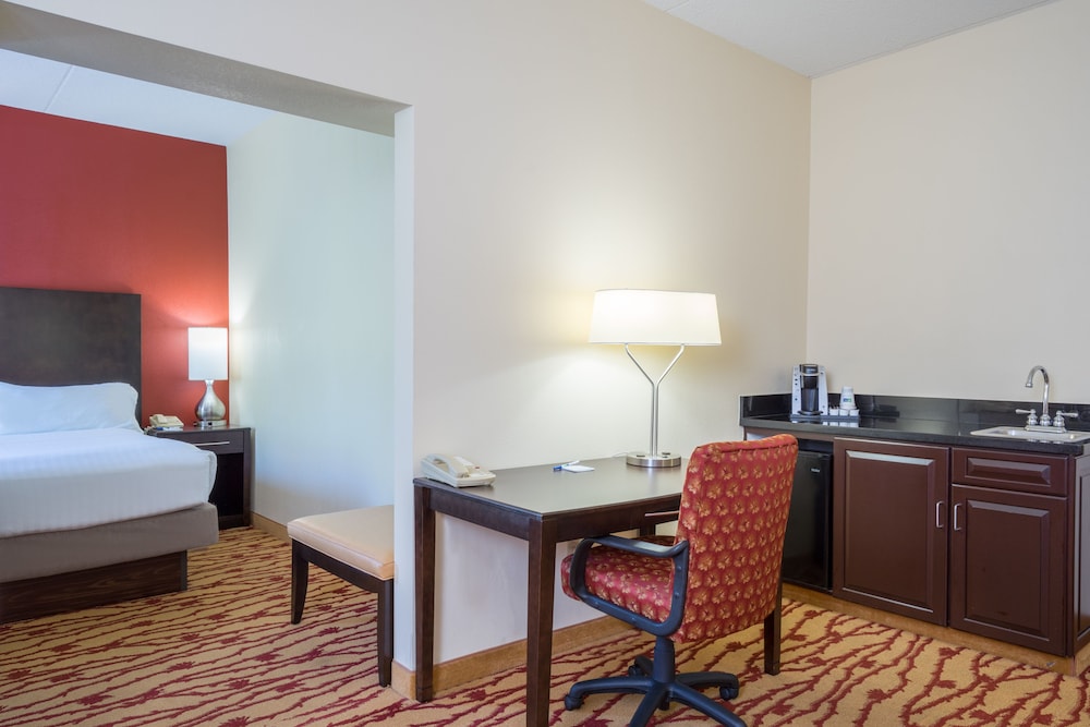 Holiday Inn Express Hanover 36/71