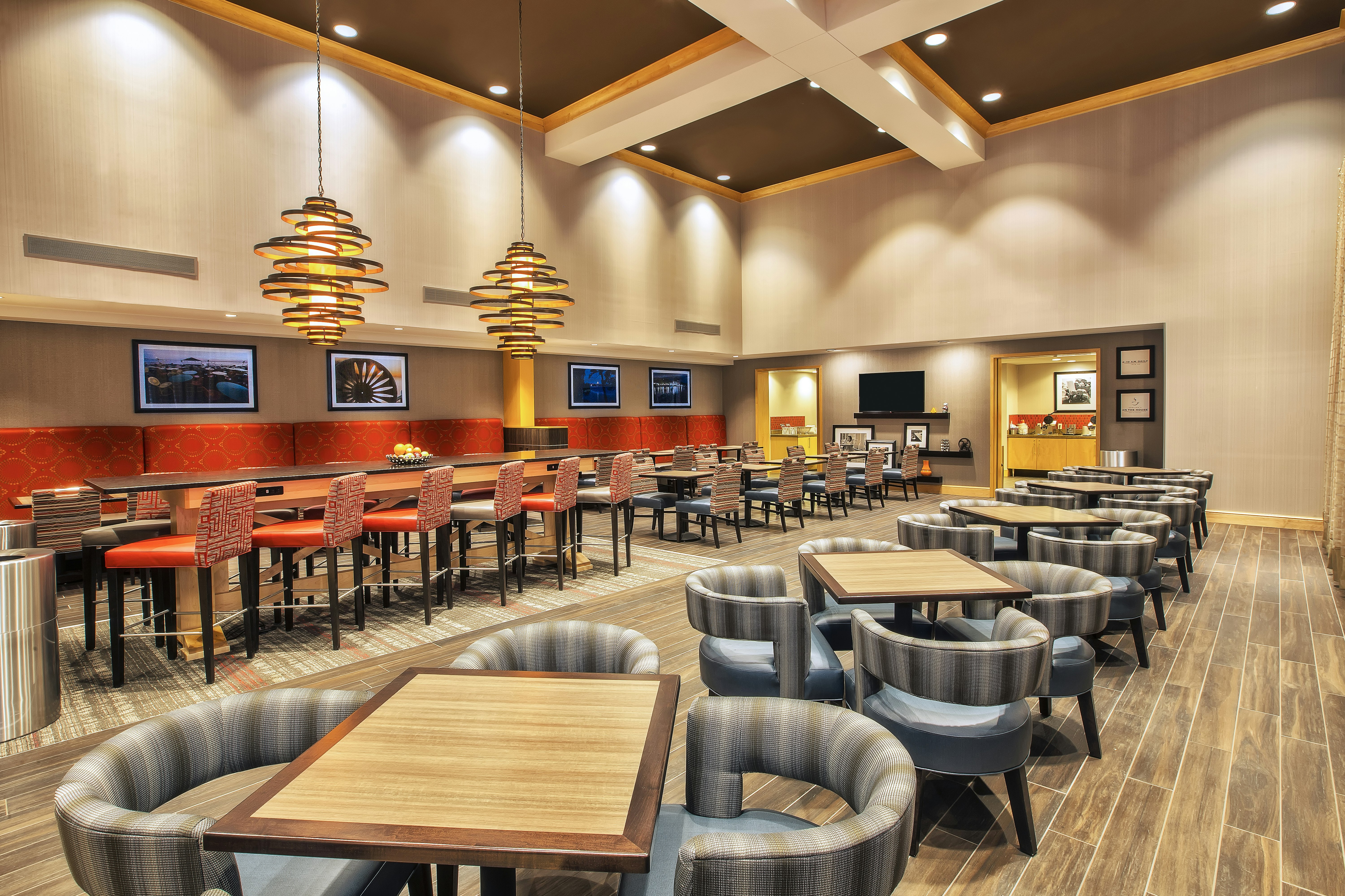 Hampton Inn Suites Madison West 30/48