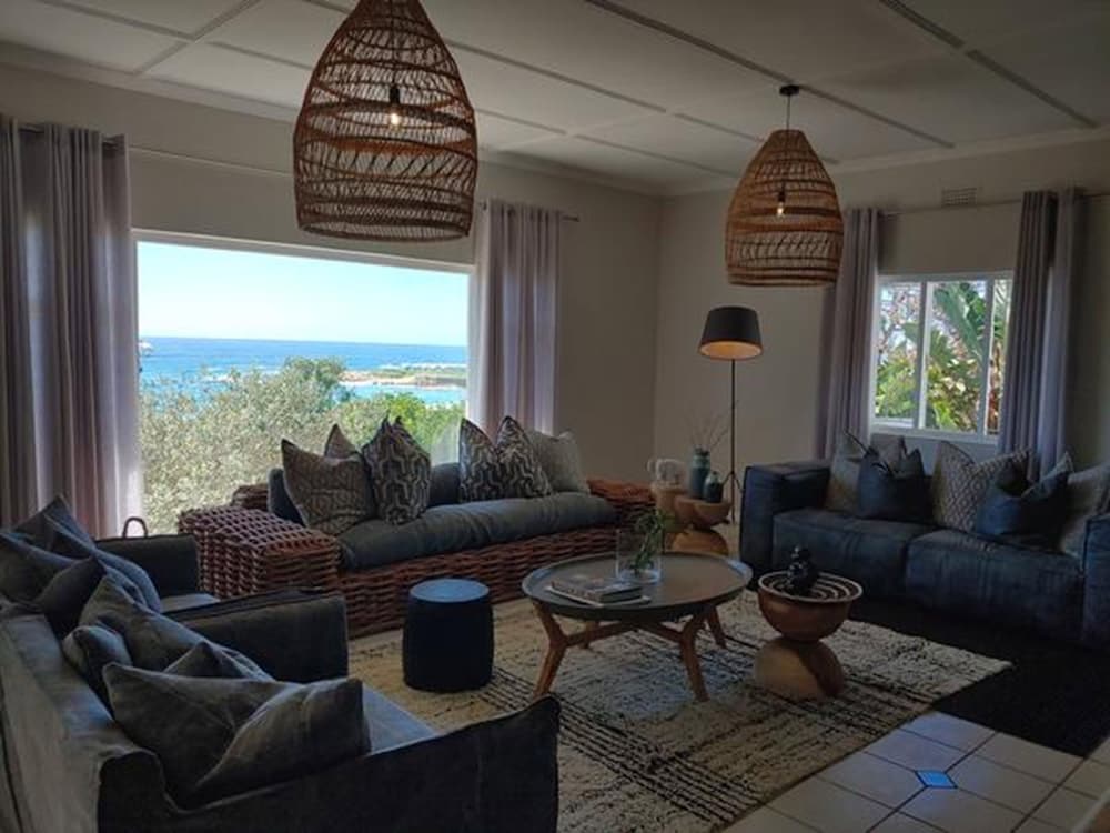 The Bungalow 27/50