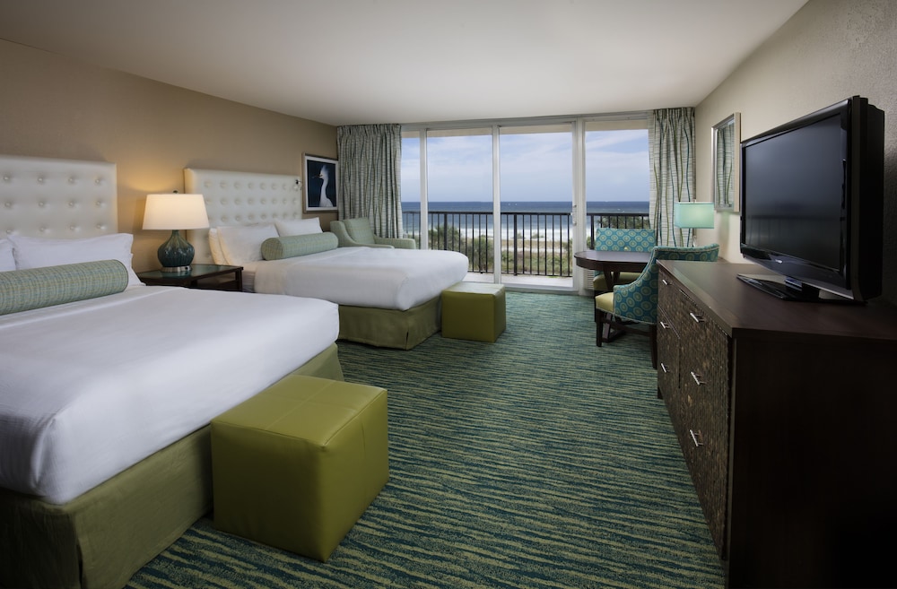 Cirque St. Armands Beachside 13/35