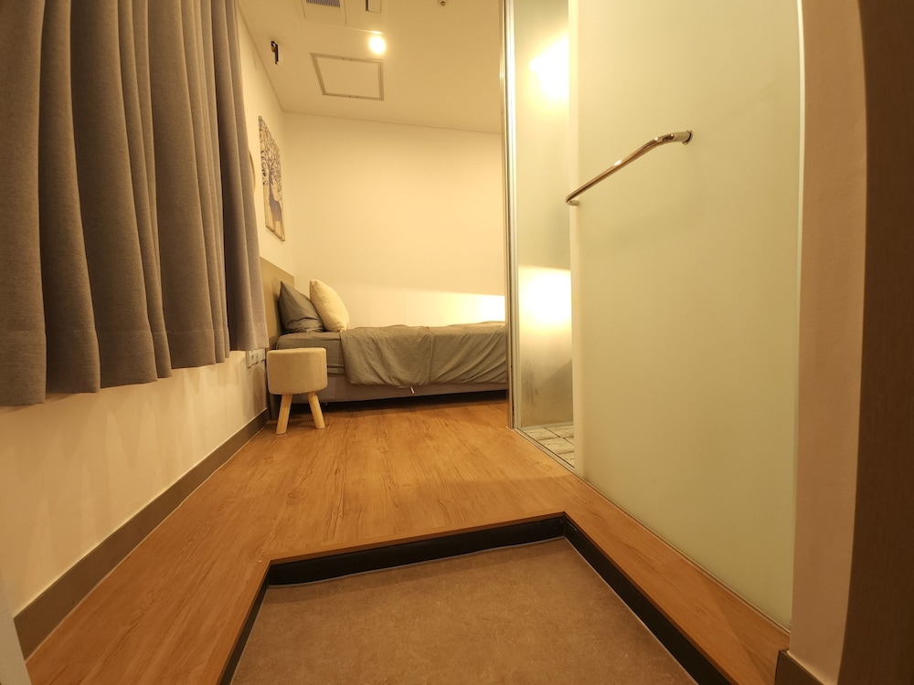 OYO Hostel Myeongdong 2 43/75