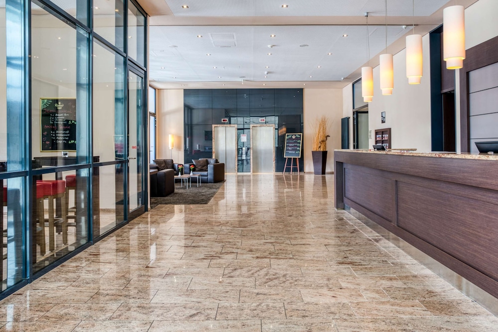 Intercityhotel Dresden 7/59