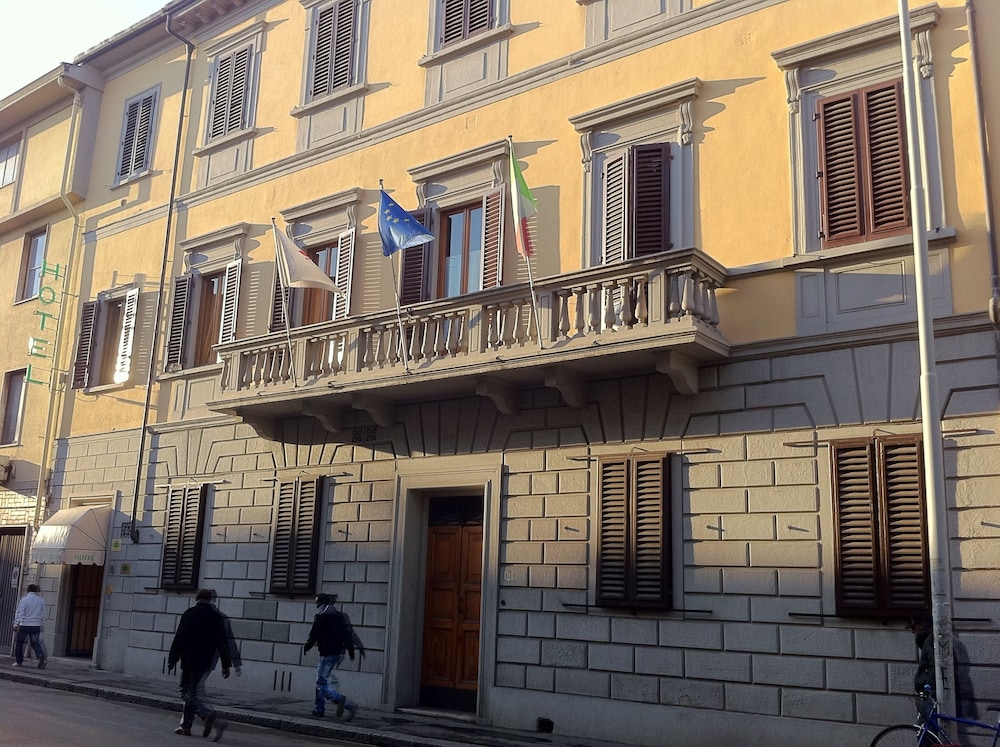 HOTEL LEOPOLDA 2/50