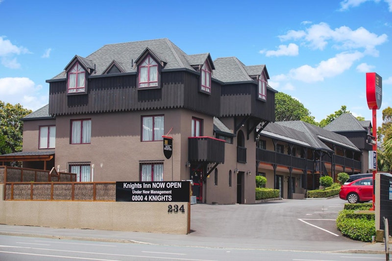 Knights Inn 2/31