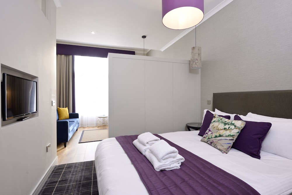 Superior, Studio, Double Bed, Castle View