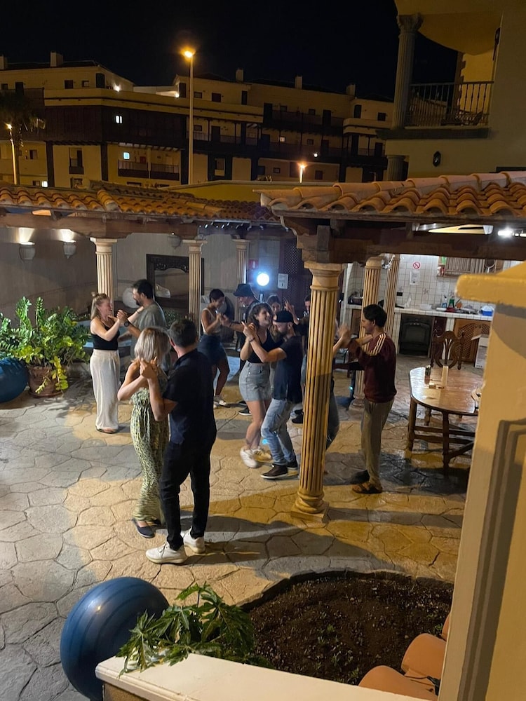 Duque Nest Hostel 11/67