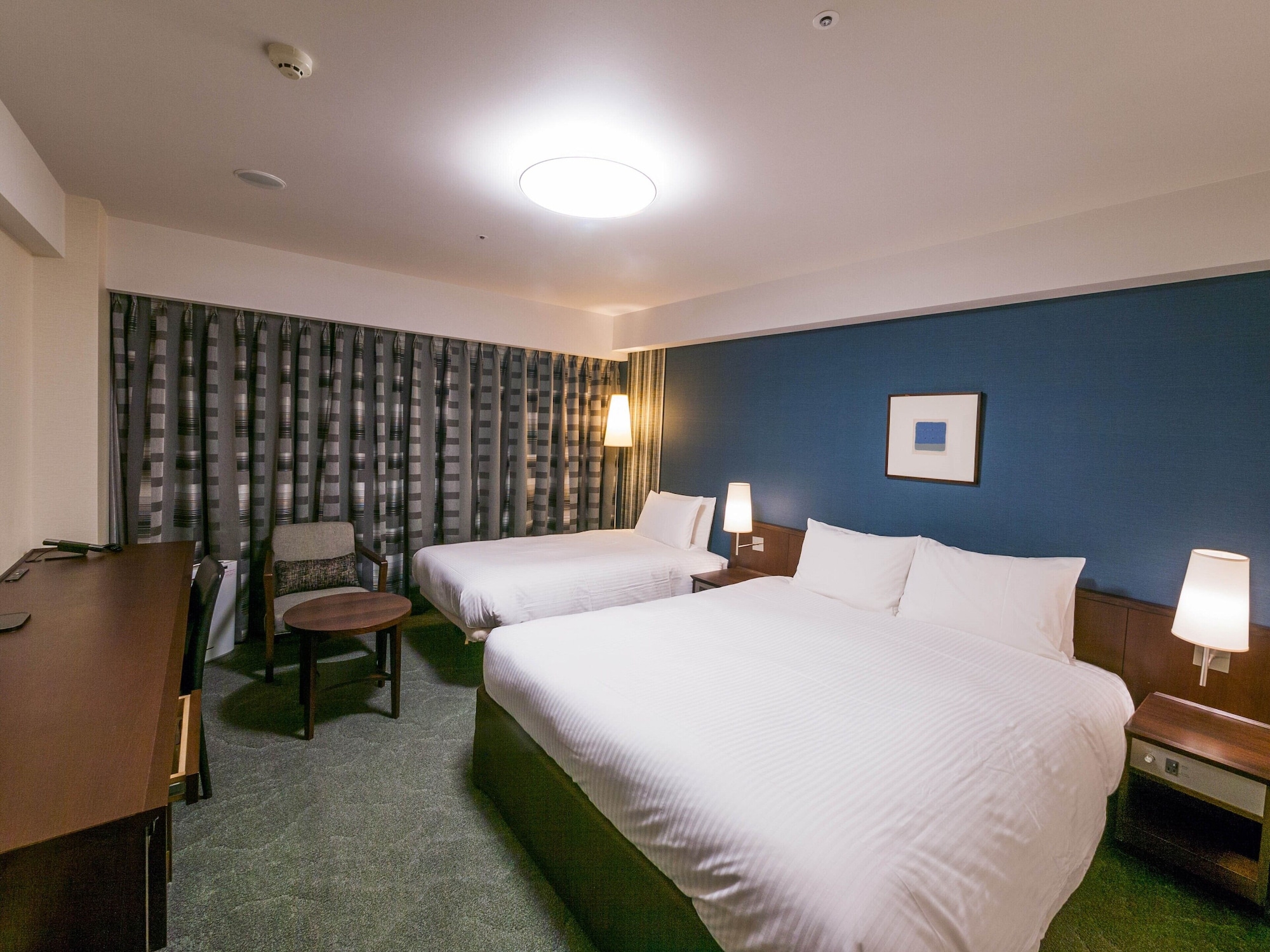 Deluxe, King Bed, Sofa