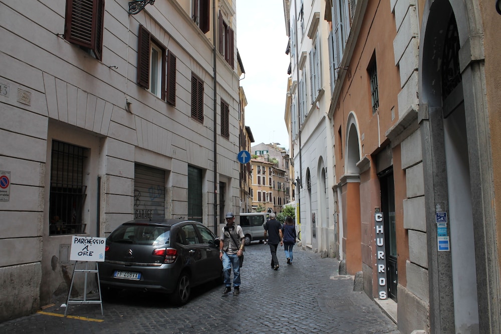 Hotel Pomezia 22/28