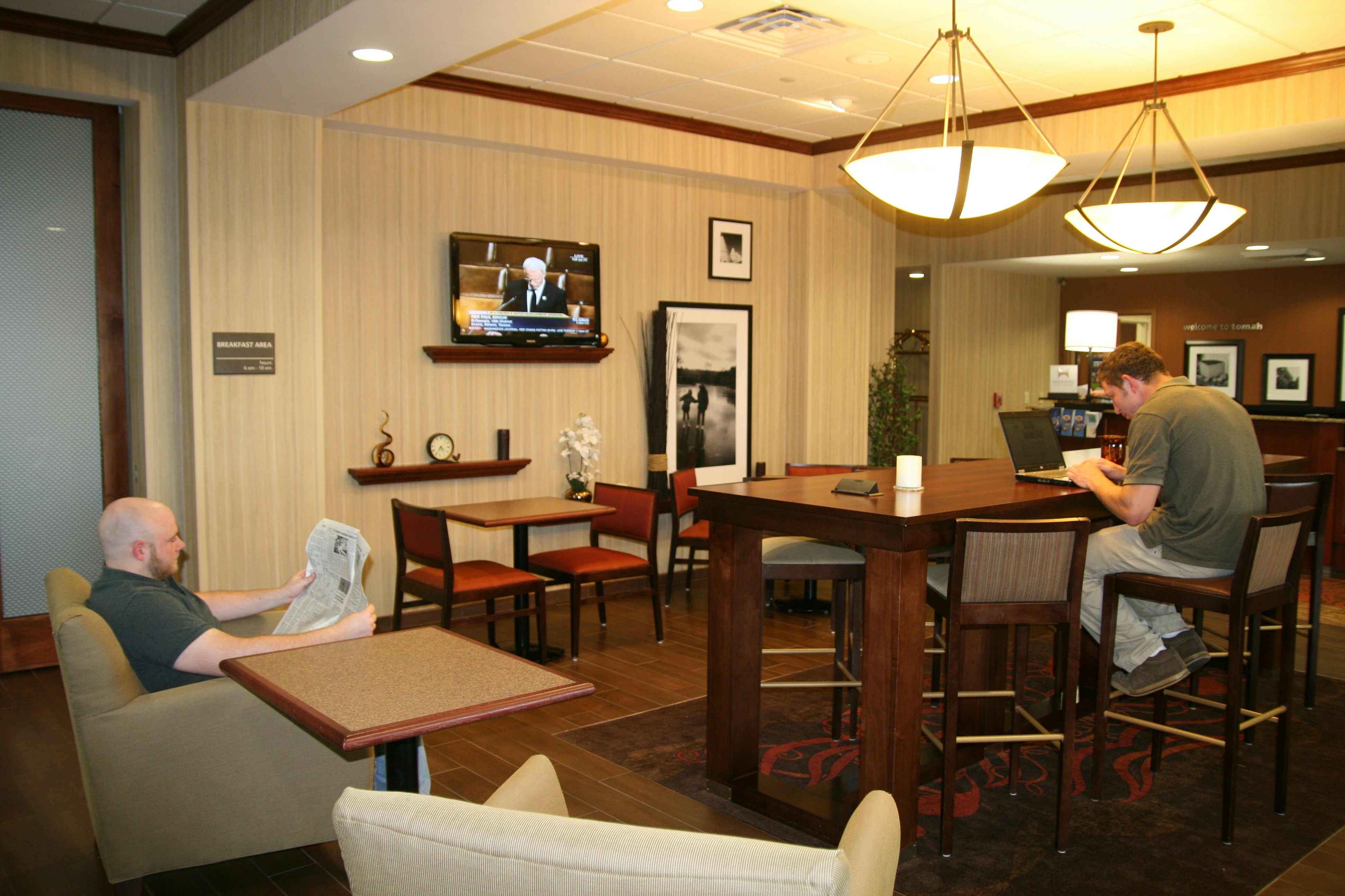 Hampton Inn Tomah 27/33