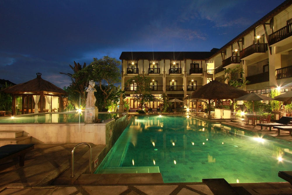 The Lokha Legian Resort and Spa 5/75