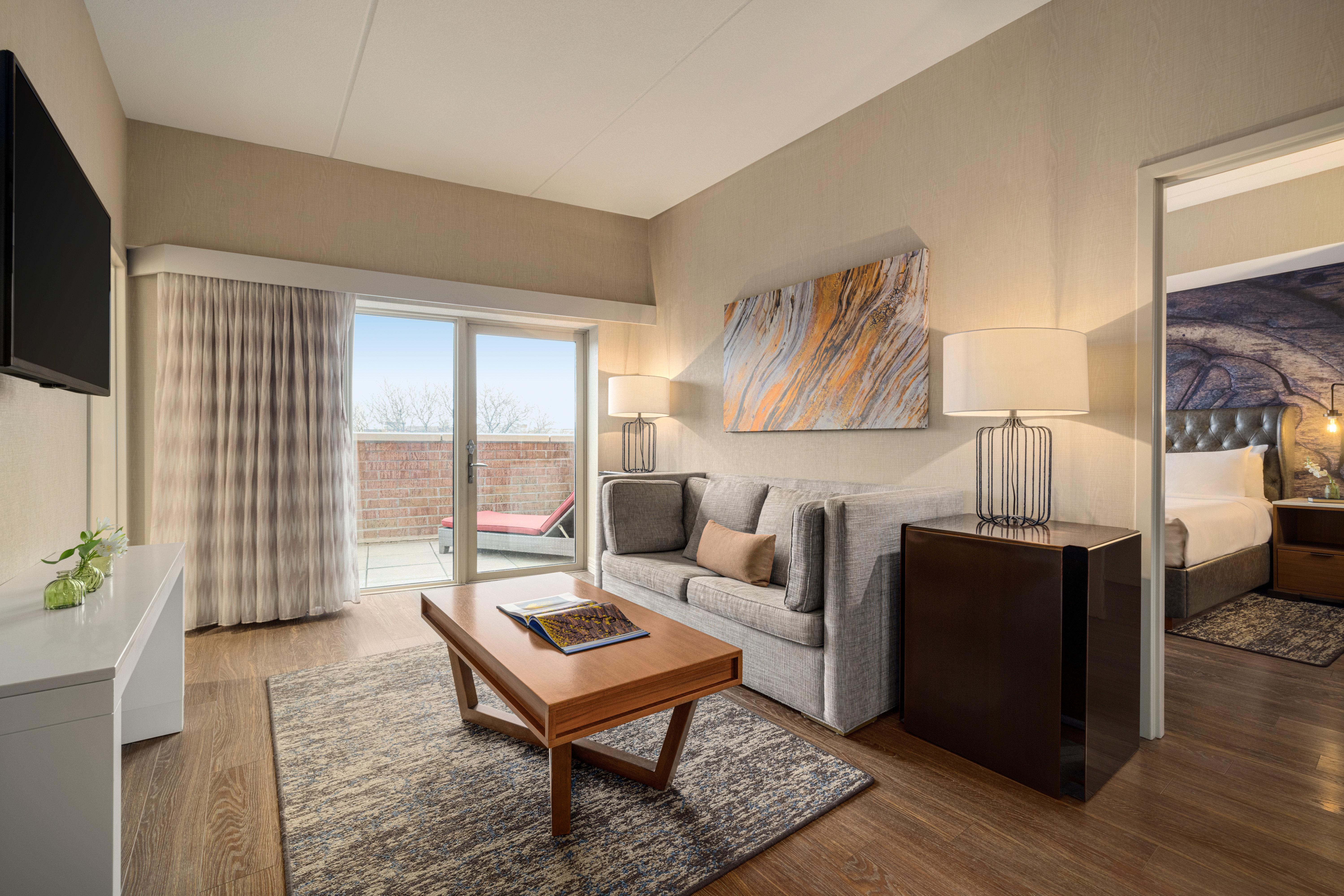 HOTEL INDIGO NAPERVILLE RIVERWALK 53/78