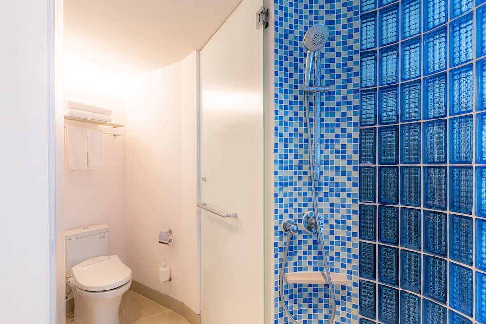 HOLIDAY INN EXPRESS BARUNA BALI 73/73