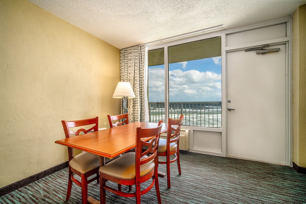 Perry S Ocean Edge Resort 42/54