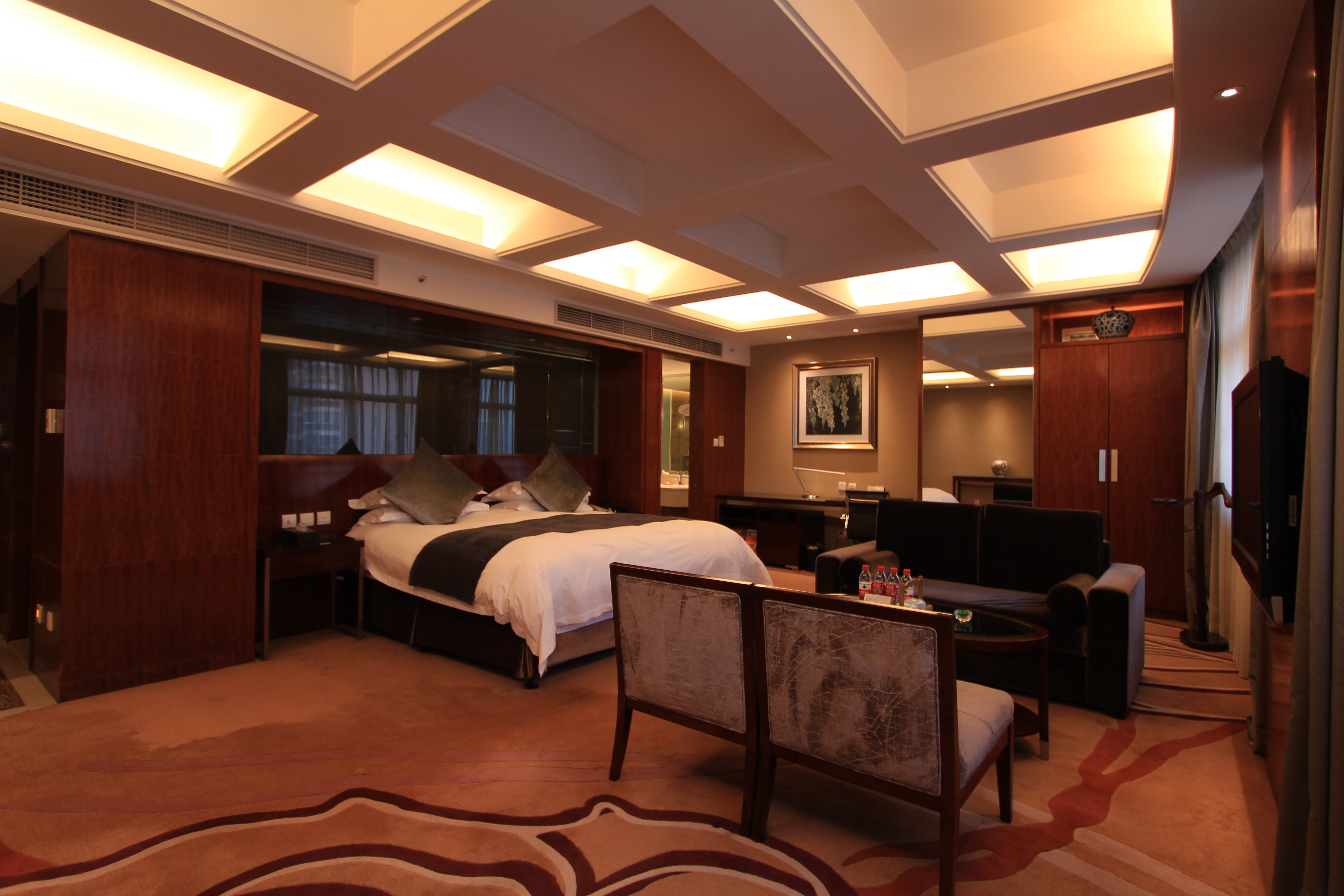 Kingdom Hotel Yiwu 14/55