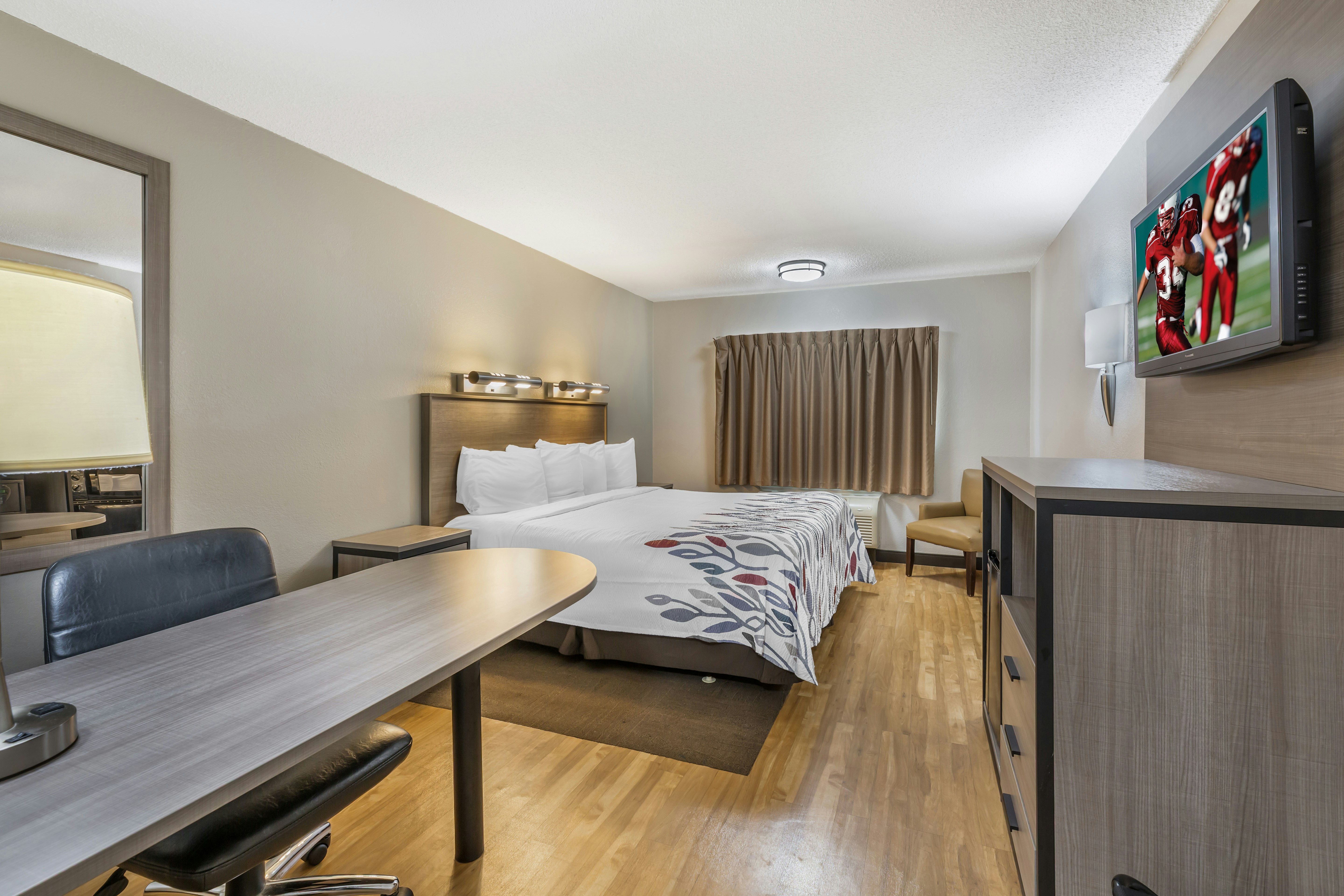SUPERIOR, KING BED