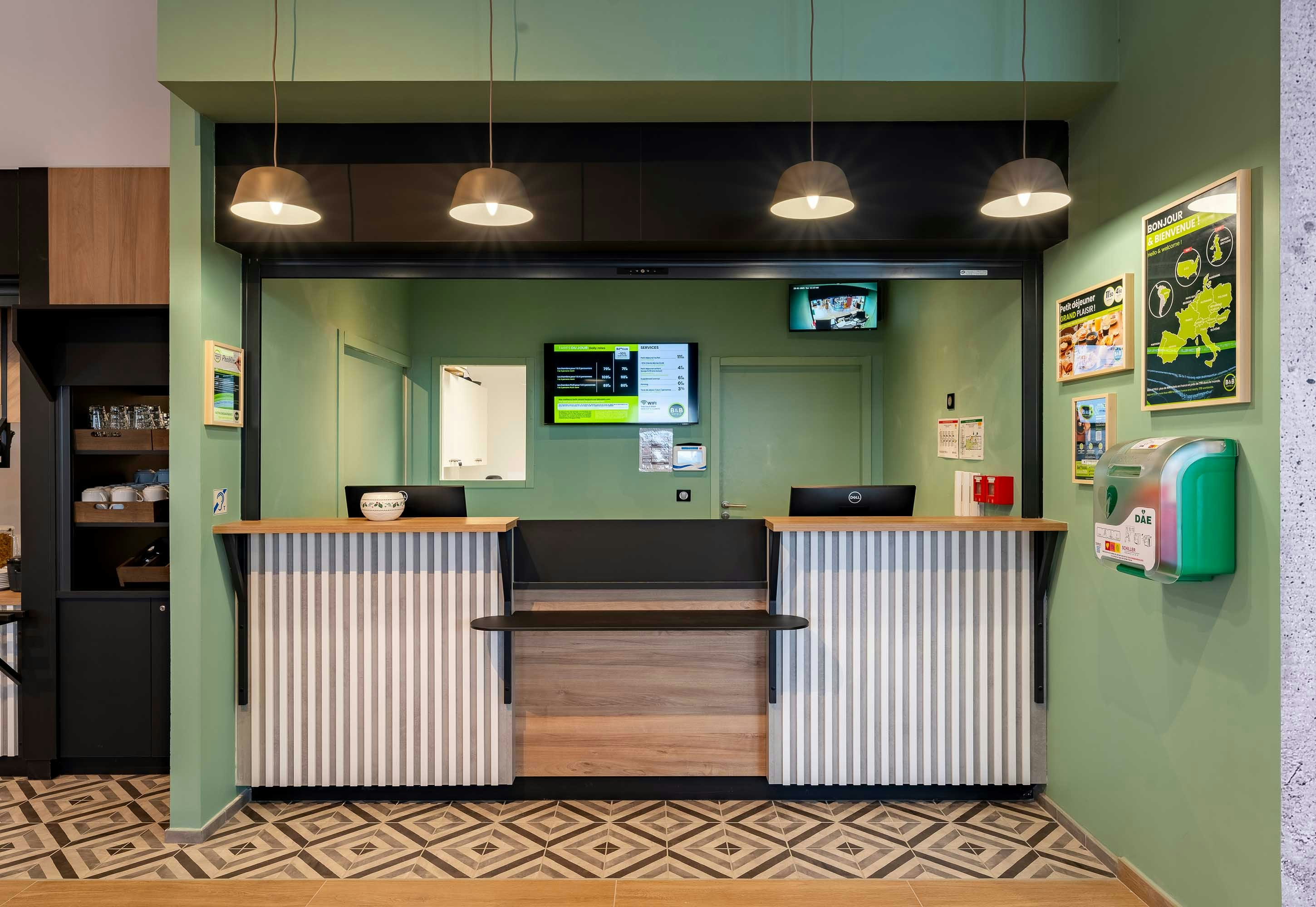 Lobby at B&B HOTEL Valenciennes Onnaing, Onnaing