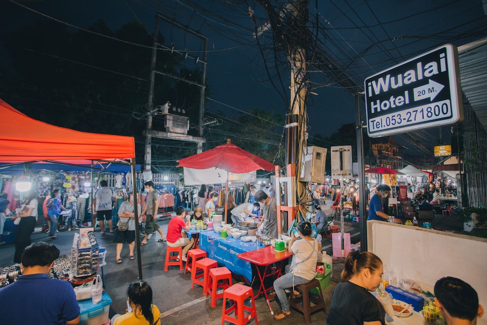 Iwualai Hotel 55/65