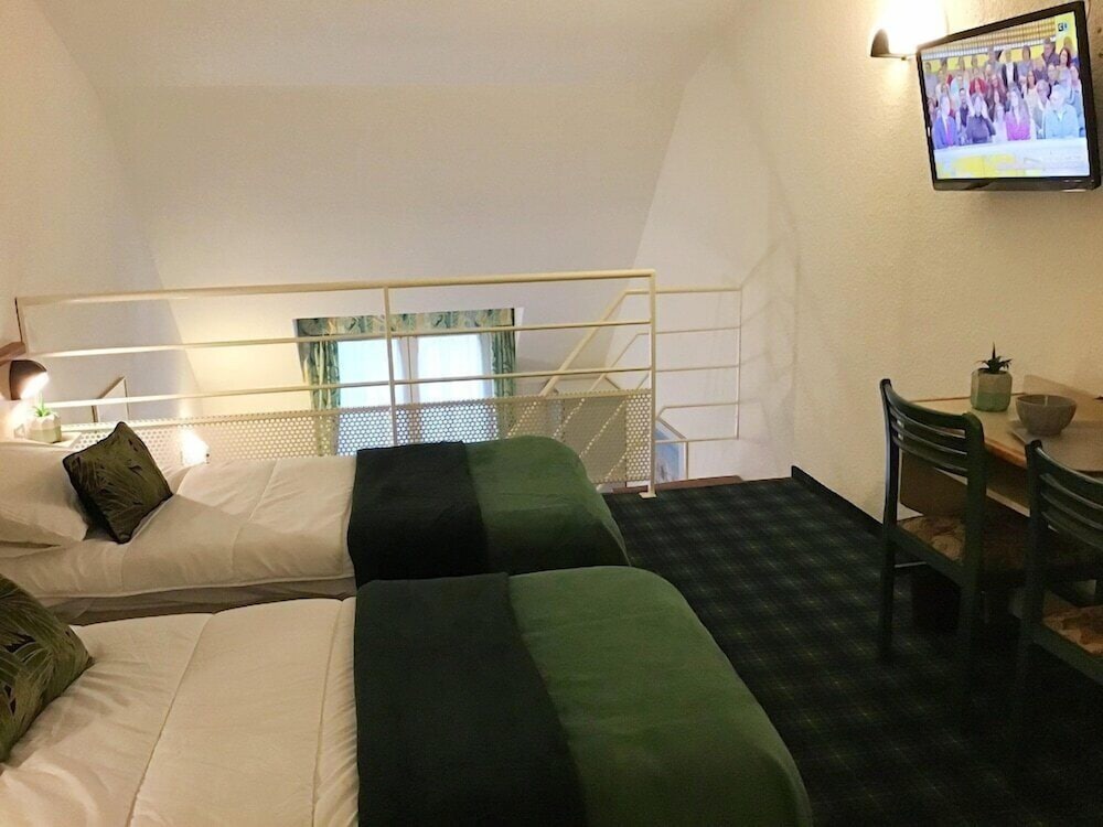 Hotel Christ Roi 41/64