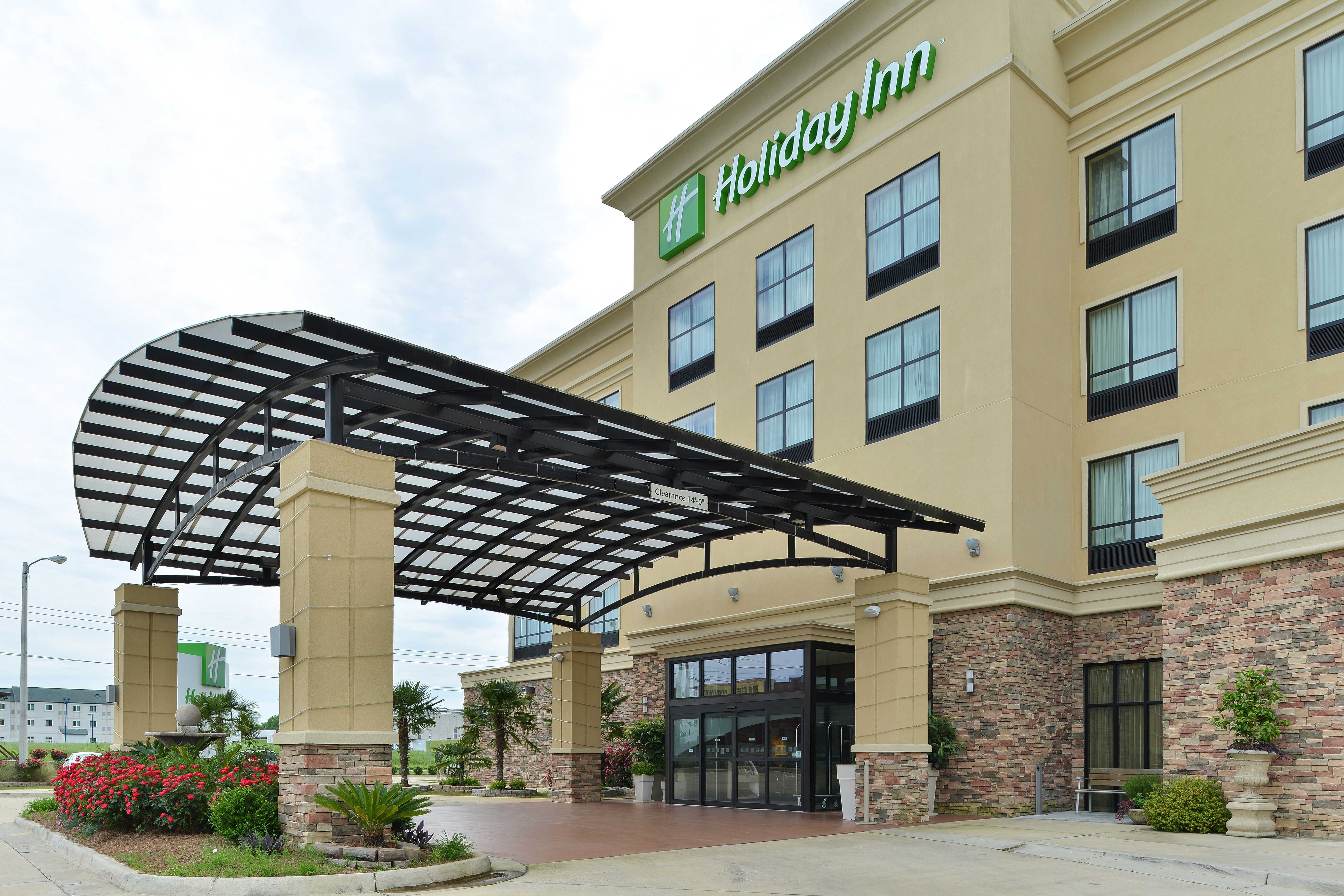 Holiday Inn Montgomery Airport South 72/80