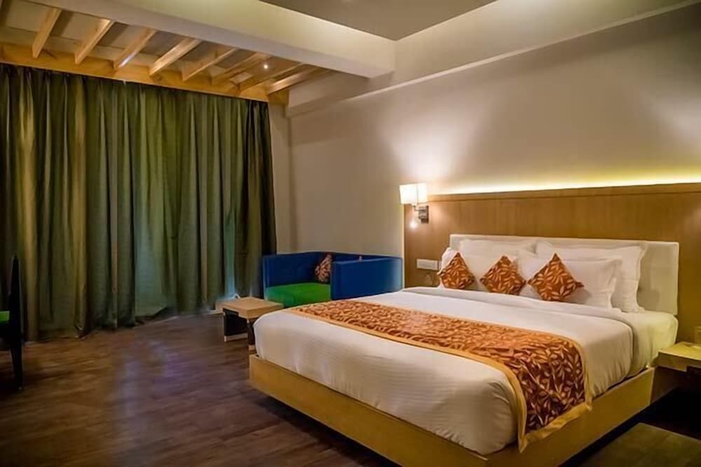 Via Lakhela Resort & Spa 17/50